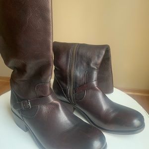 Dark brown boots